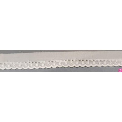 67144 REMATE BATISTA DAILA 9 MM. ALGODON 100% BLANCO Venta en piezas de 13.80 M