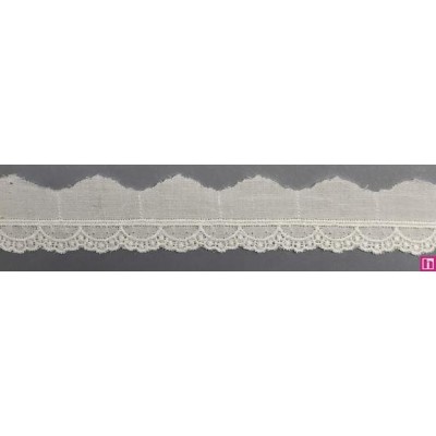 67152 REMATE BATISTA GALA 12 MM. ALGODON 100% BLANCO Venta en piezas de 13.80 M