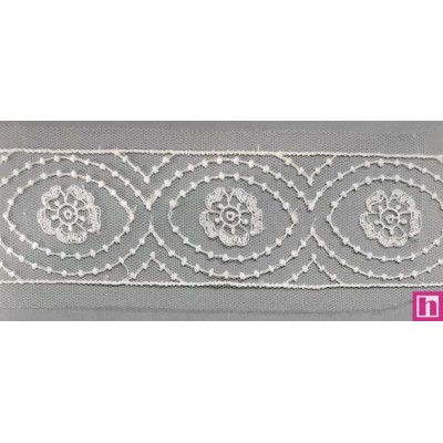 67154 ENTREDOS TUL BORDADO HELINA 43 MM. POLIESTER 100% NATURAL Venta en piezas de 13.00 M