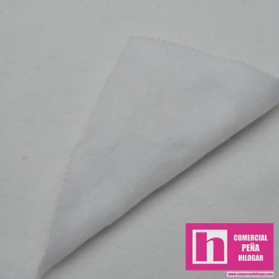 35407 RELLENO YARELY 280 GRS. 180 CMT. POLIESTER 50%-ALGODON 50%  BLANCO Venta en piezas de 14.00 M