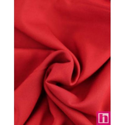 46747 AMBER POPELIN LISO (09) 1.50 M. POL.65%-ALGODÓN 35% ROJO Venta en piezas de 7.00 M