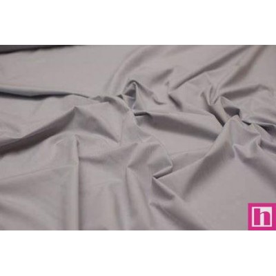 46763 AMBER POPELIN LISO (24) 1.50 M. POL.65%-ALGODÓN 35% PERLA Venta en piezas de 7.00 M