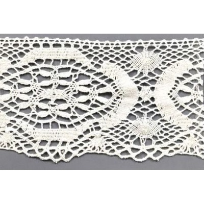 9491-000 PUNTILLA BOLILLO AJEDREA 90 MM. ALGODON 100% BLANCO Venta en piezas de 25.00 M