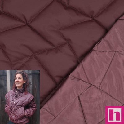 P94-3670-002 ACOLCHADO EWAN (02) 140 CM. 270 GR/M2. POLIESTER 50%-POLIAMIDA 50% BURDEOS Venta en piezas de 6.00 M