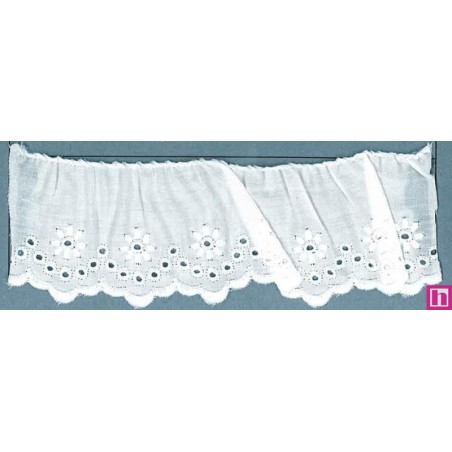 1611020-000 BORDADO FRUNCIDO BATISTA IKIA POLIESTER 60%-ALGODON 40% BLANCO Venta en piezas de 11.00 M