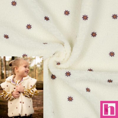 P94-3349-001 BORREGUITO BORDADO VARMIR (01) 145 CM. 265 GR/M2. POLIESTER 100% MARFIL Venta en piezas de 6.00 M