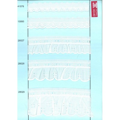 41578-000 BORDADO  BATISTA  SPELL POL 60%-ALG 40% BLANCO VENTA EN PZAS. DE 11 M APROX.