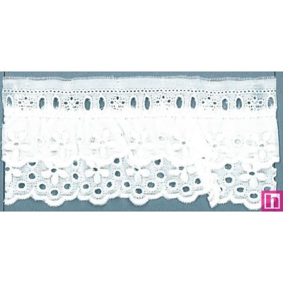 43863 FRUNCIDO DOBLE BATISTA XANDRA POLIESTER 60%-ALGODON 40% BEIG Venta en piezas de 11.00 M