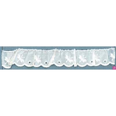 1625020-000 BORDADO FRUNCIDO BATISTA XANAT POLIESTER 60%-ALGODON 40% BLANCO Venta en piezas de 11.00 M