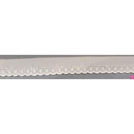 67144 REMATE BATISTA DAILA 9 MM. ALGODON 100% BLANCO Venta en piezas de 13.80 M