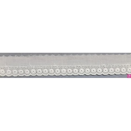 67145 REMATE BATISTA DAILA 12 MM. ALGODON 100% BLANCO Venta en piezas de 13.80 M