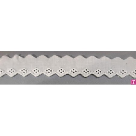 67149 REMATE BATISTA GALA 10 MM. ALGODON 100% BLANCO Venta en piezas de 13.80 M