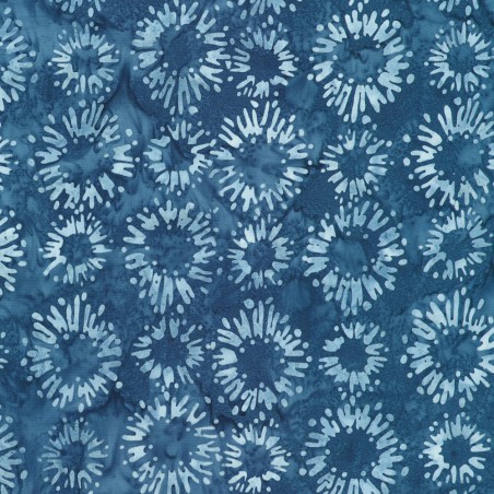 P137-AMD-23482-4 PATCH. AMERICANO KASURI - BATIKS (12) 110 CM. ALGODON 100% AZUL Venta en piezas de 7.00 M