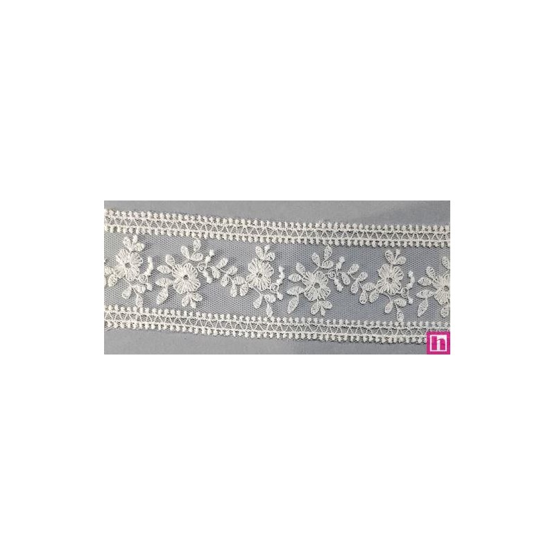 67162 ENTREDOS TUL BORDADO HELINA 47 MM. POLIESTER 100% MARFIL Venta en piezas de 13.00 M