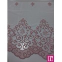 66062 TUL BORDADO AMBOS LADOS SELIN (02) 1.50 MTS. POLIESTER 100% BEIG BORDADO ROSA Venta en piezas de 15.00 M